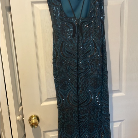 Avery G sequin gown - Picture 3 of 4